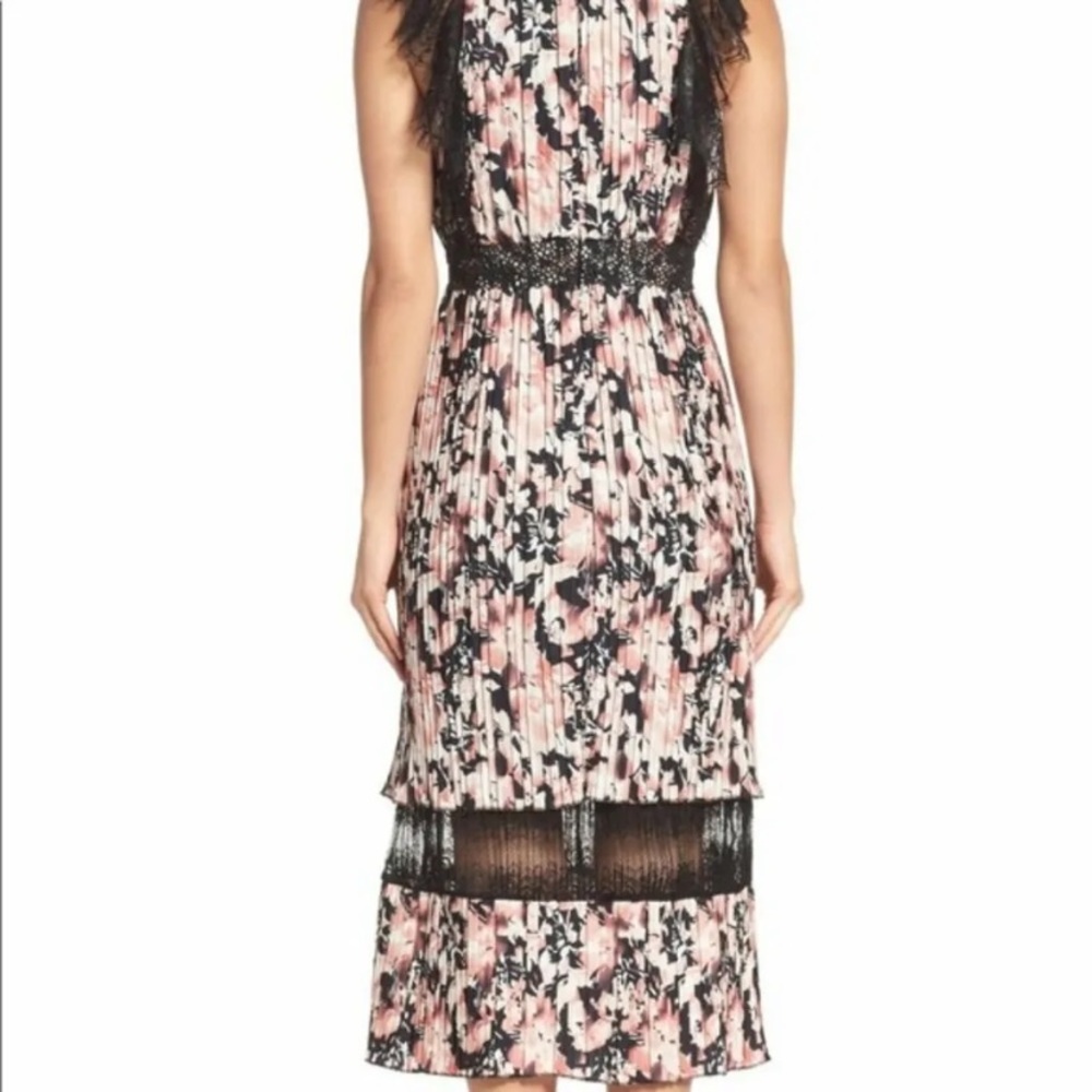 Foxiedox Jasmine Lace Pleated Floral Midi Dress size M Anthropologie brand ‼️